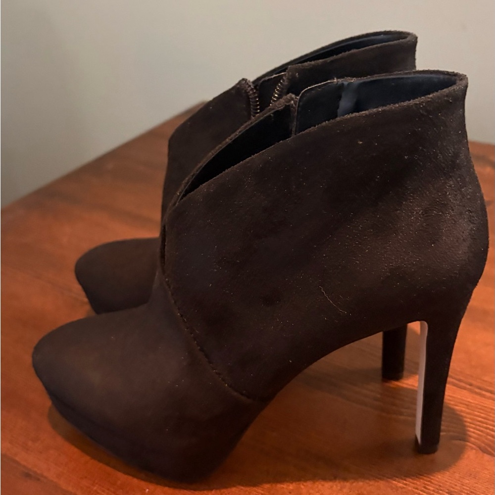 Jessica Simpson Black Heeled Boots